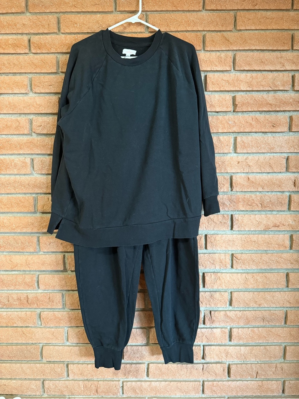 Colsie Black Women's Lounge Set - Crewneck Top & Elastic Cuff Joggers